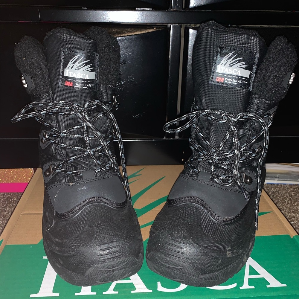 Snow Boots